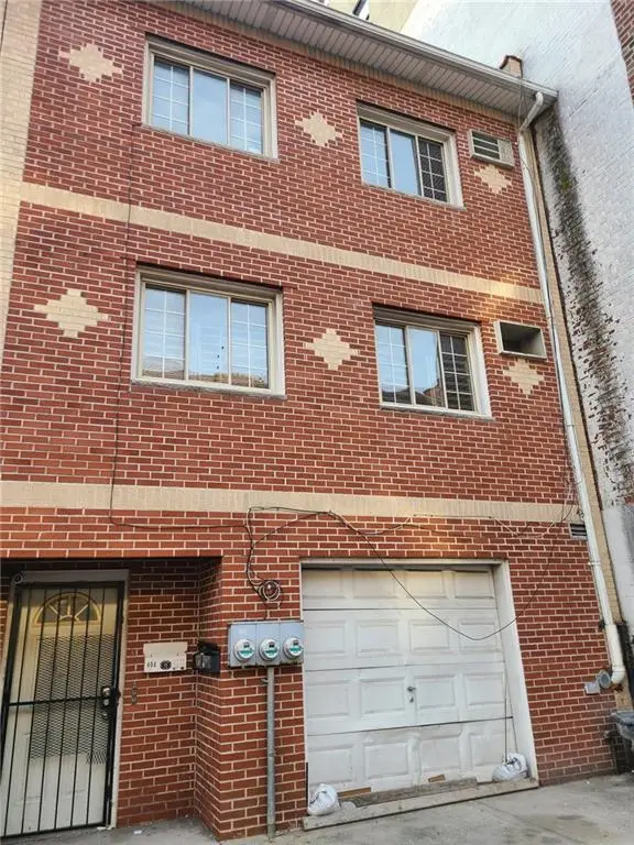404 East 21st Street, Brooklyn, NY 11226