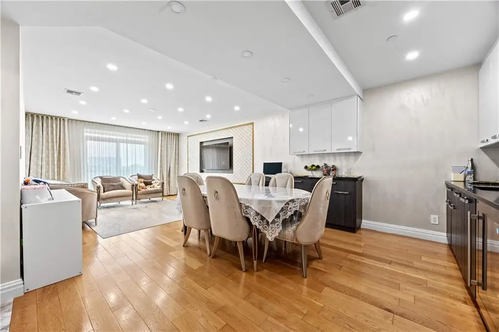 1251 East 19th Street #6C, Brooklyn, NY 11230 - #1