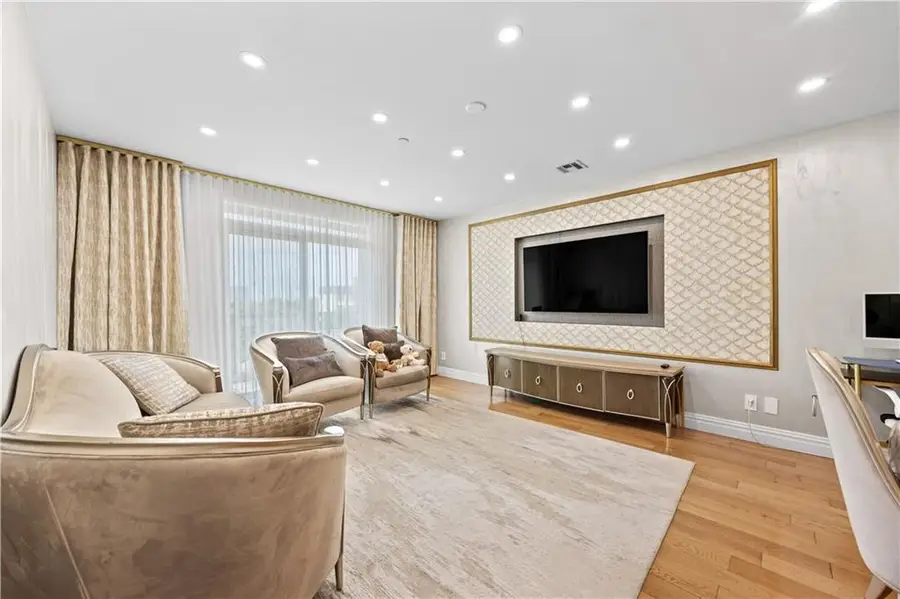 1251 East 19th Street #6C, Brooklyn, NY 11230 - #2