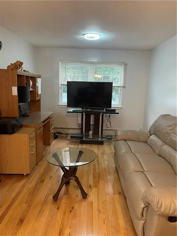 82-108 Country Pointe Circle, Queens, NY 11427 - #2