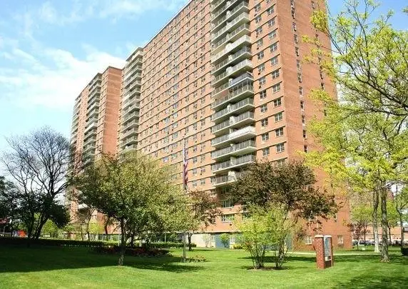 2944 West 5 Street #22F, Brooklyn, NY 11224