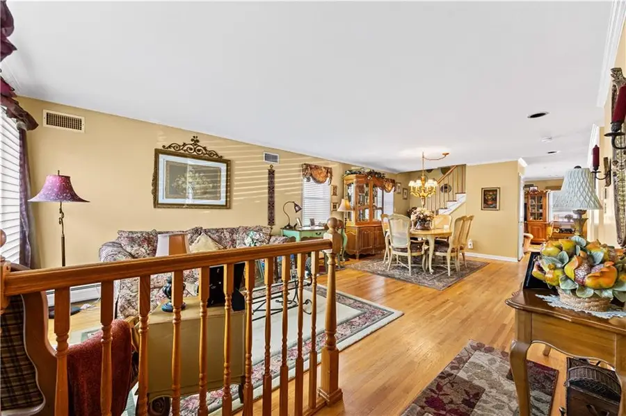 4711 Hylan Boulevard, Staten Island, NY 10312 - #2