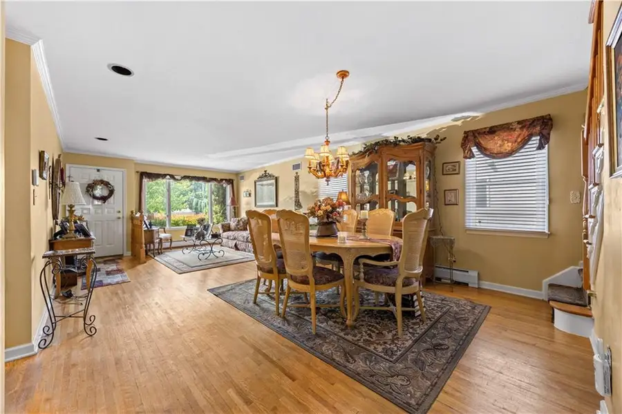 4711 Hylan Boulevard, Staten Island, NY 10312 - #3