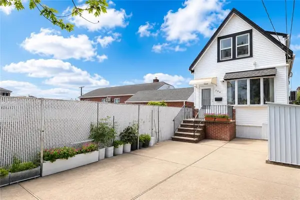 266 Kensington Avenue, Richmond, NY 10305