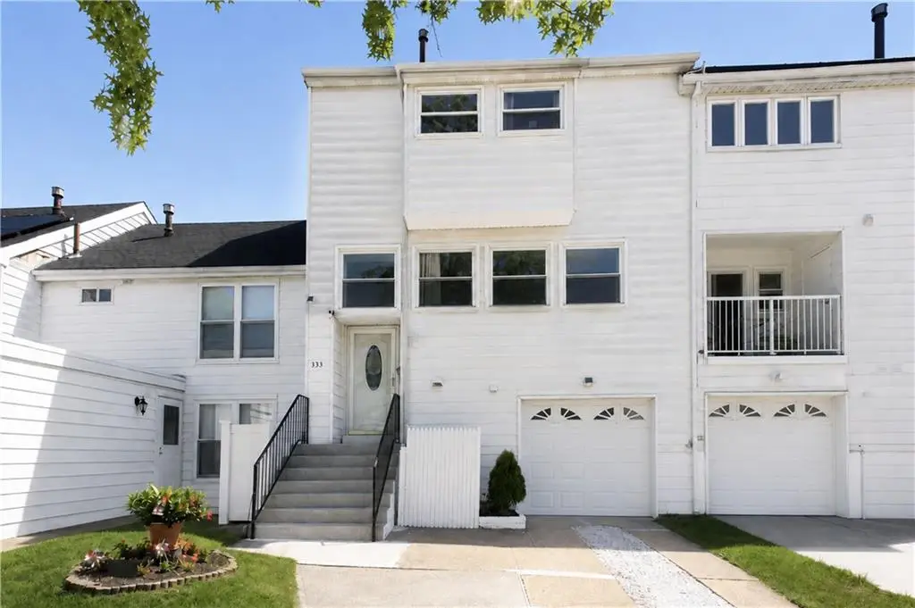 333 Hampton Green, Staten Island, NY 10312 - #1