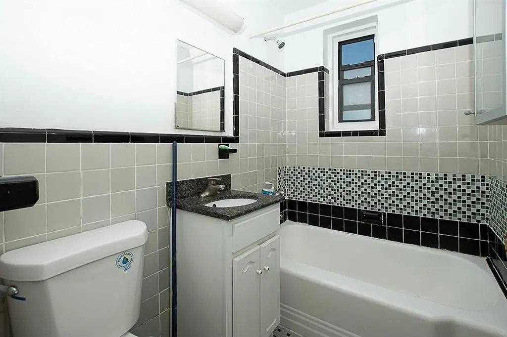 2821 Kings Highway #4M, Brooklyn, NY 11229 - #1