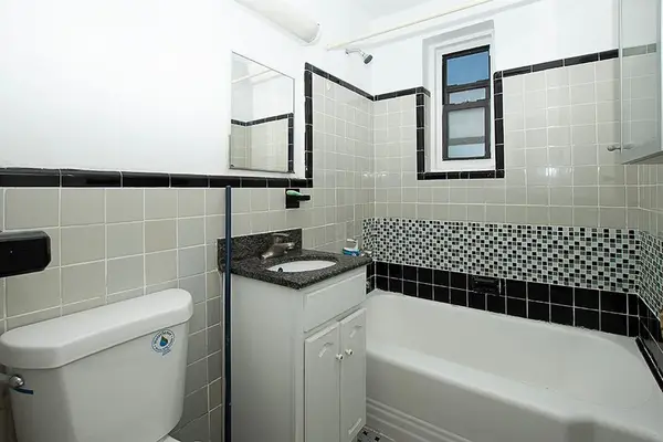 2821 Kings Highway #4M, Brooklyn, NY 11229