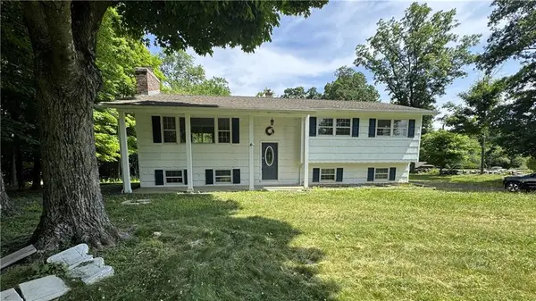 296 Greeves Road, New Hampton, NY 10958
