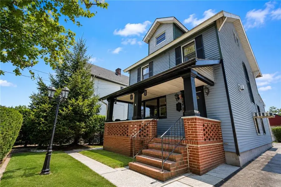 24216 138th Avenue, Rosedale, NY 11422 - #2