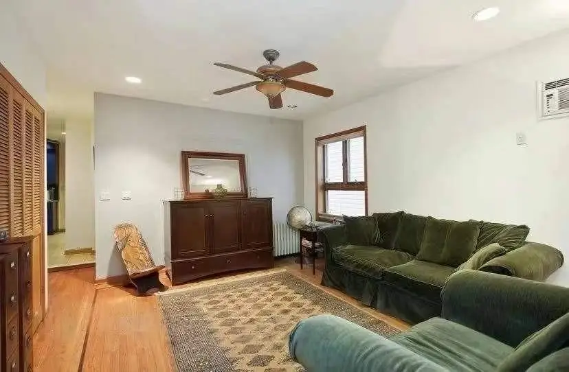 1433 Bay Ridge Parkway, Brooklyn, NY 11209 - #2