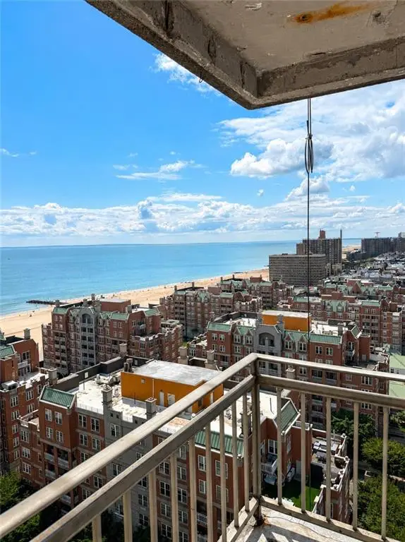 35 Seacoast Terrace #PH21V, Brooklyn, NY 11235 - #3