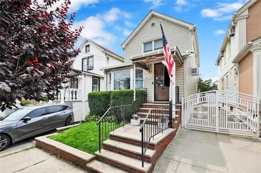107-44 108th Street, South Richmond Hill, NY 11419 - #2