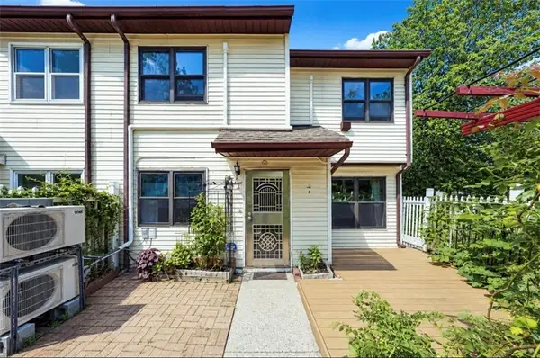 200A Pierce Street, Staten  Island, NY 10304