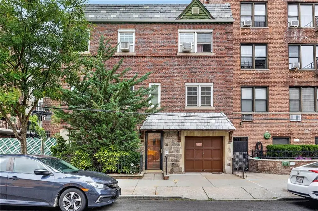 11 Mackay Place, Brooklyn, NY 11209 - #1