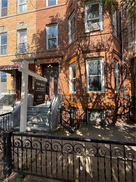 175 Chestnut Street, Brooklyn, NY 11208 - #1