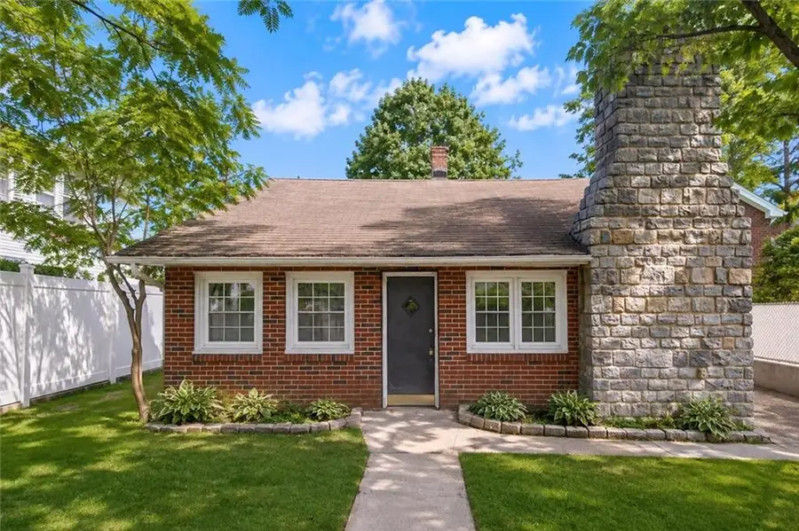 116 Sharrotts Road, Staten Island, NY 10309 - #2