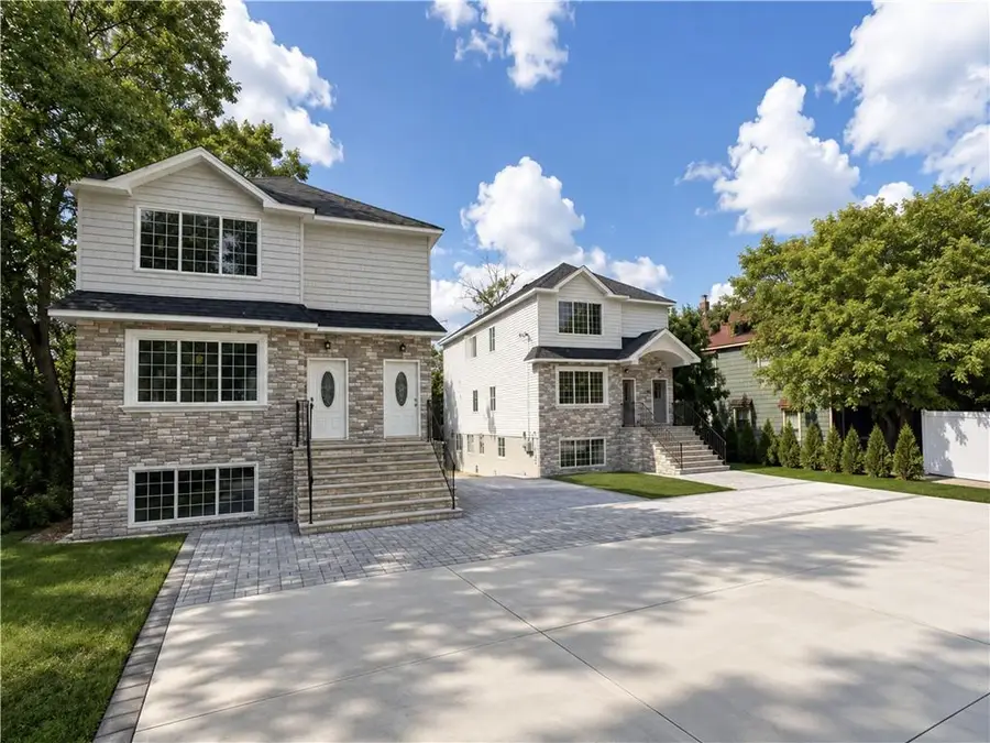 6903 Amboy Road, Staten Island, NY 10309 - #3