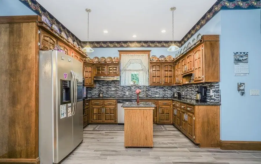 24 Ross Lane, Staten Island, NY 10312 - #3