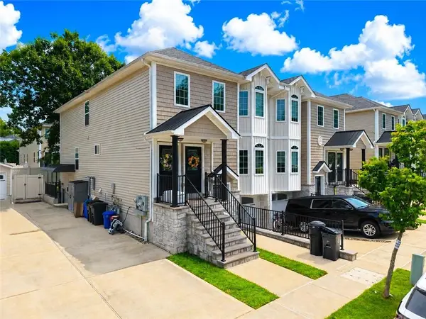 23 Wiltshire Lane, Staten  Island, NY 10309
