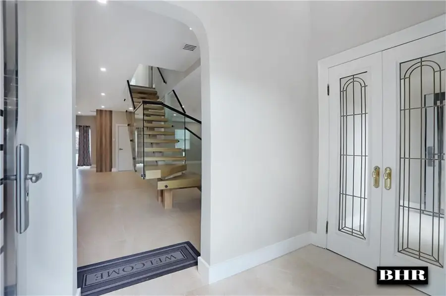 190 Kensington Street, Brooklyn, NY 11235 - #2