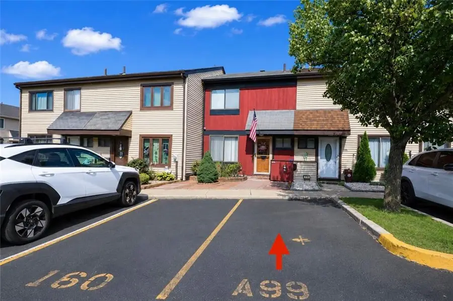 99 Arrowood Court, Staten Island, NY 10309 - #3