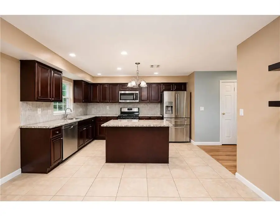 36 Riverside Lane, Staten Island, NY 10302 - #3