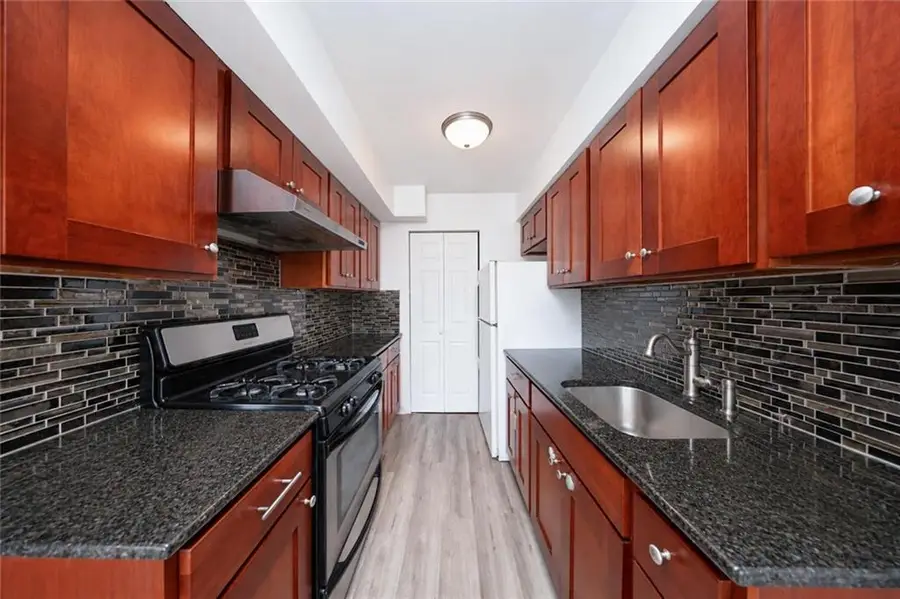 11 Mosel Loop, Staten Island, NY 10304 - #3