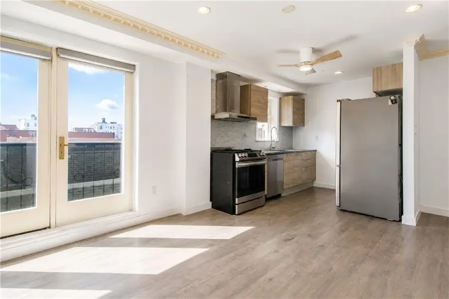 3041 Brighton 2nd Street #3A, Brooklyn, NY 11235 - #2