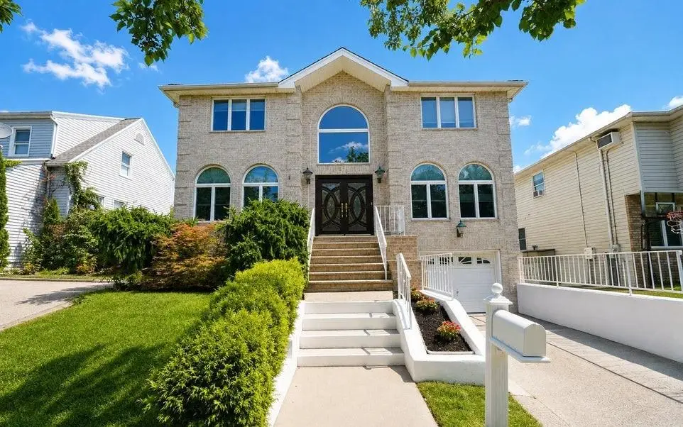 571 Rockaway Street, Staten Island, NY 10307 - #1