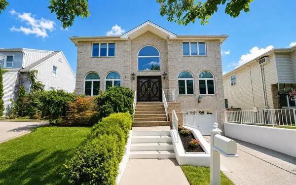 571 Rockaway Street, Staten  Island, NY 10307