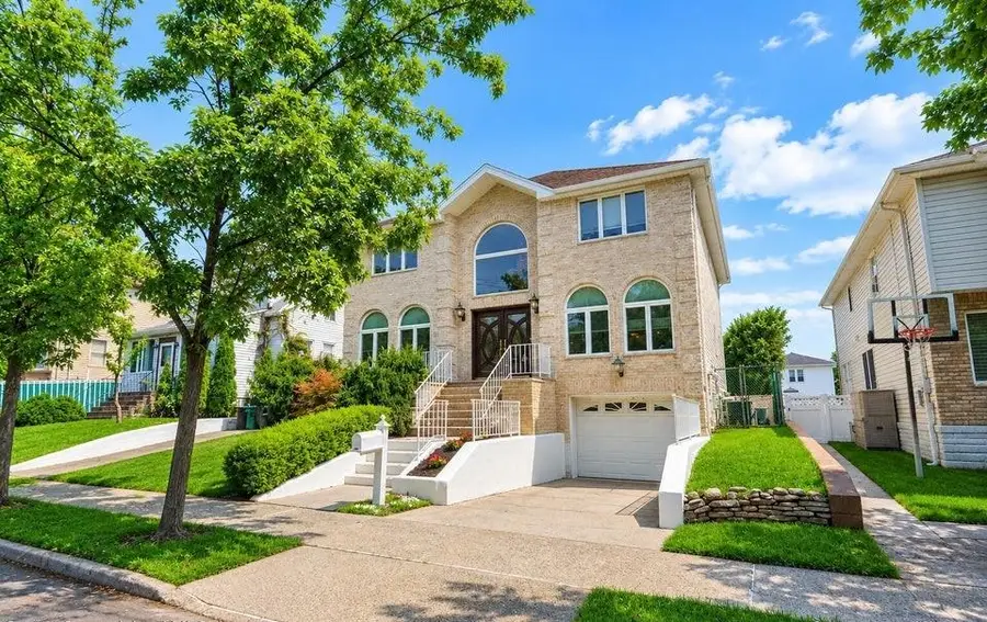 571 Rockaway Street, Staten Island, NY 10307 - #2