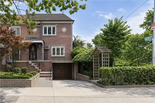 2 Micieli Place, Brooklyn, NY 11218