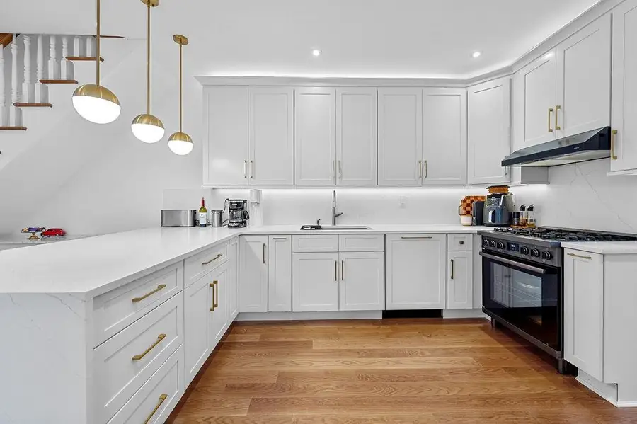 7702 15th Avenue, Brooklyn, NY 11228 - #2