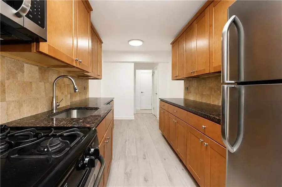 243 East Mcdonald Avenue East #4F, Brooklyn, NY 11218 - #2