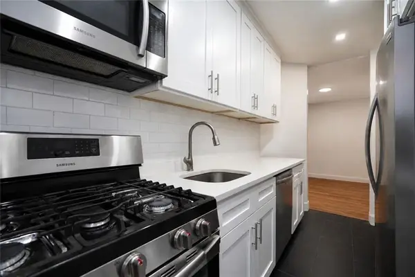 9040 Fort Hamilton Parkway #6c, Brooklyn, NY 11209