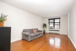 9040 Ft Hamilton Parkway #2I, Brooklyn, NY 11209