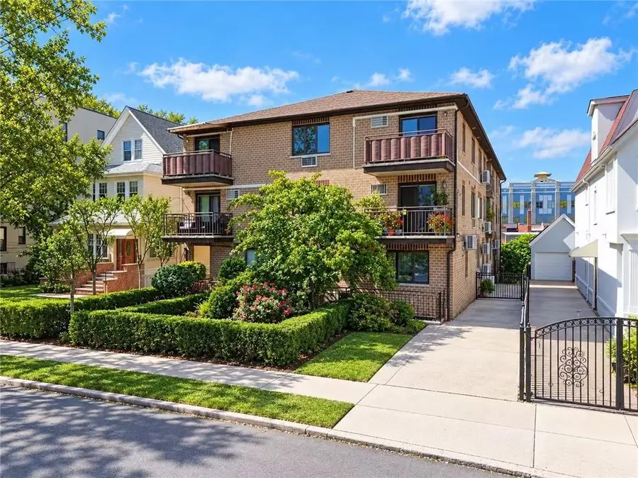 2726 East 19th Street #C2, Brooklyn, NY 11235 - #3
