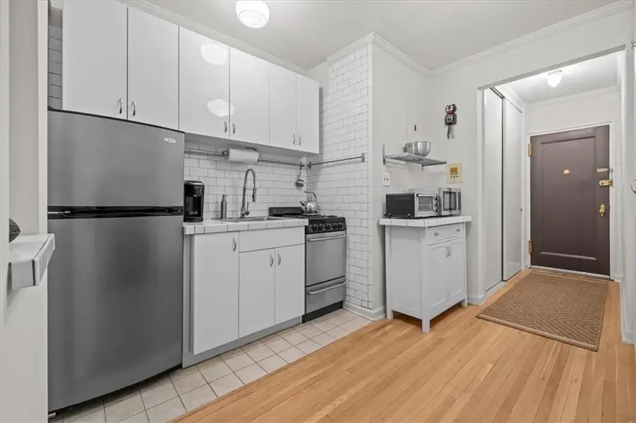 1125 Lorimer Street #2J, Brooklyn, NY 11222 - #2