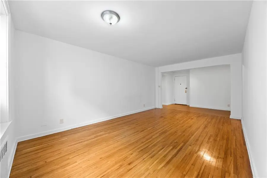 1180 Ocean Parkway #4E, Brooklyn, NY 11230 - #2