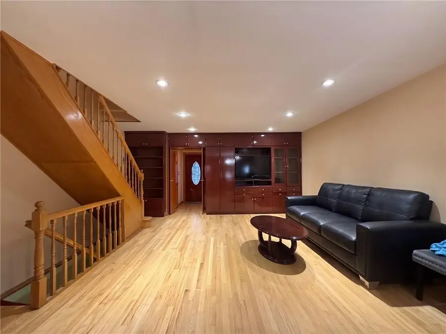 3979 Nostrand Avenue, Brooklyn, NY 11235 - #2