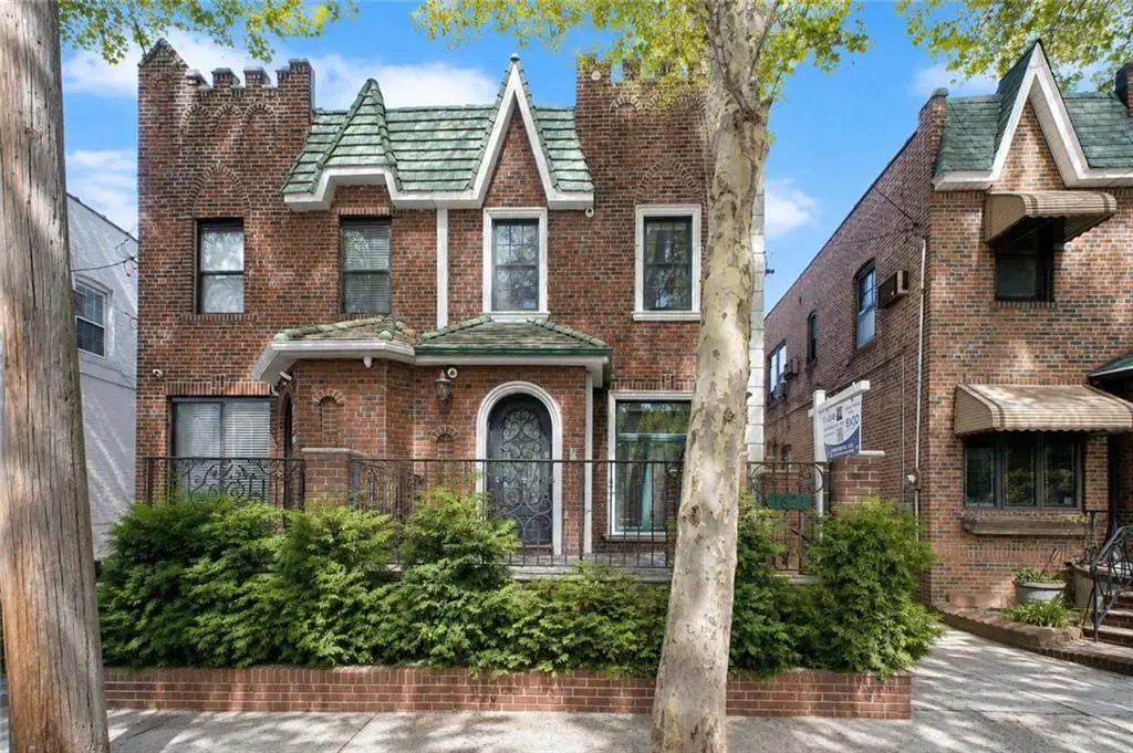 1821 Burnett Street, Brooklyn, NY 11229 - #1