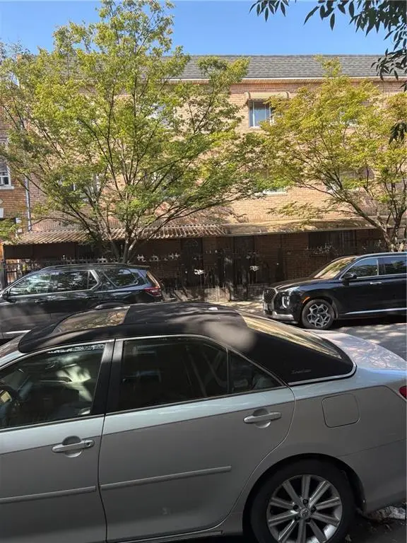 512 Sheffield Ave Avenue, Brooklyn, NY 11212 - #1