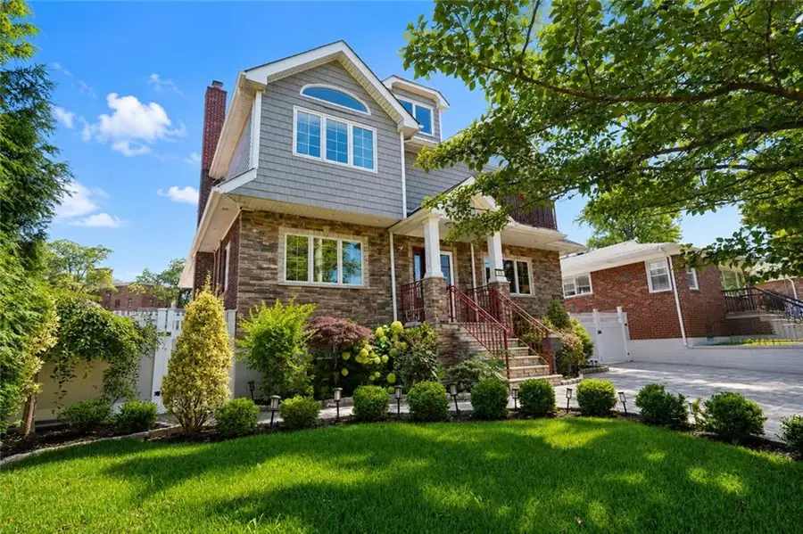 68 Kensington Avenue, Staten Island, NY 10305 - #2