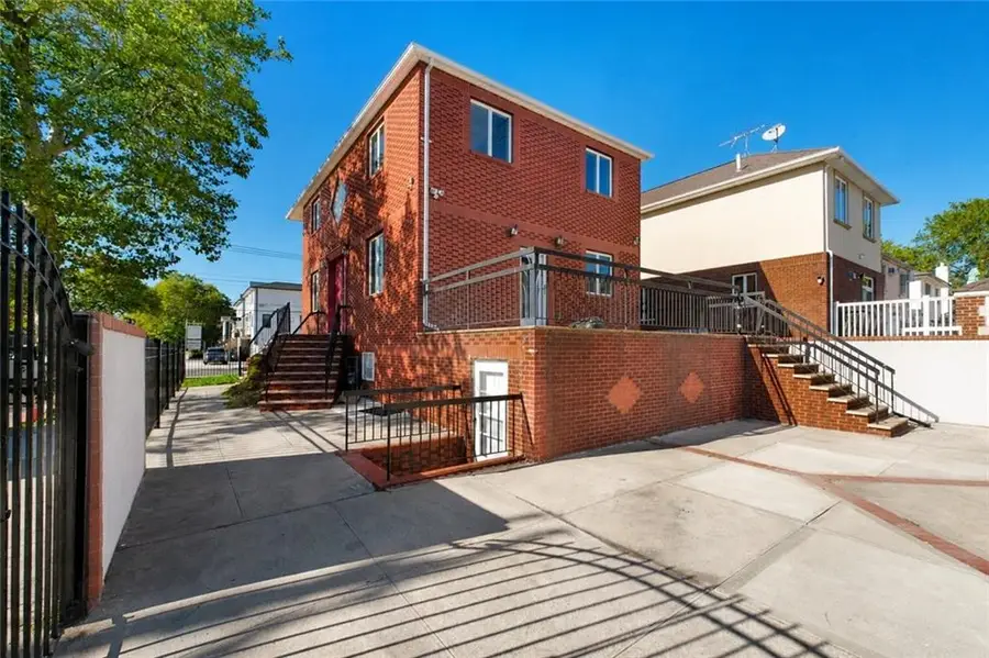 7202 Avenue V, Brooklyn, NY 11234 - #2