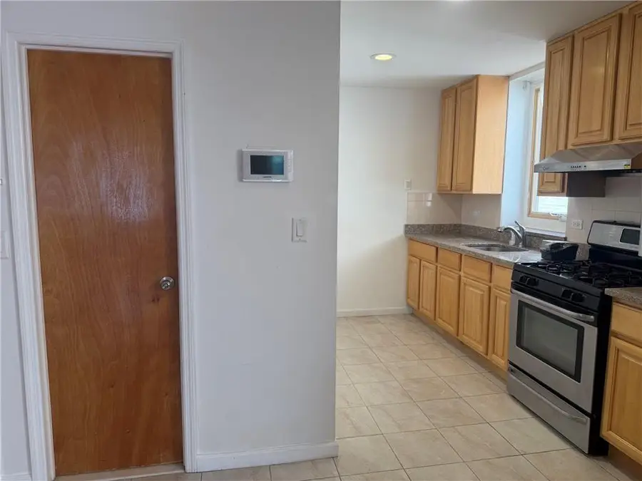 2035 Bay Ridge Parkway #2R, Brooklyn, NY 11204 - #3