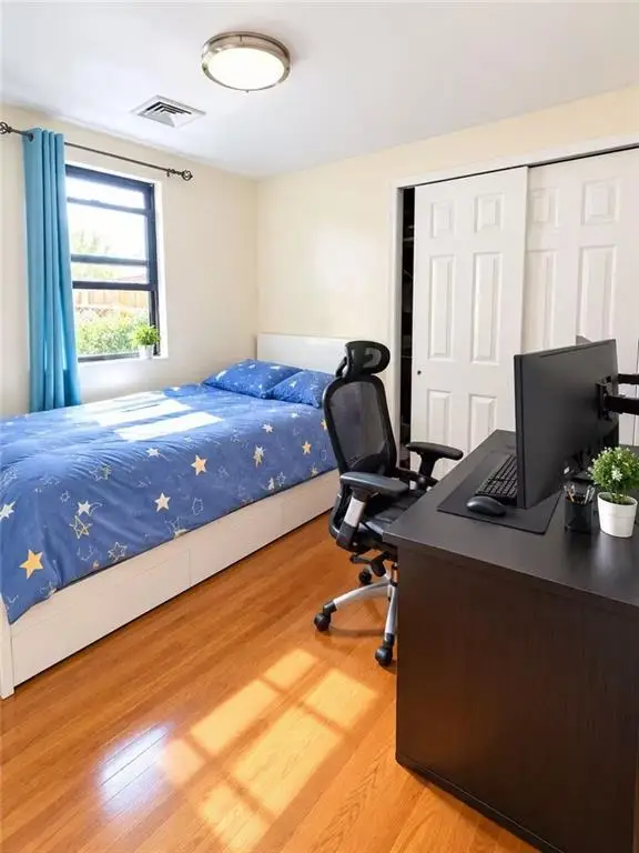 192 Kiswick Street, Staten Island, NY 10306 - #2