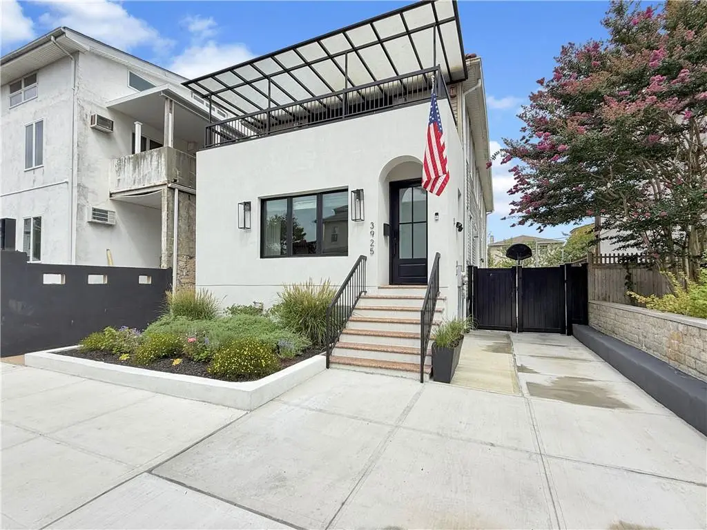 3925 Lyme Avenue, Brooklyn, NY 11224 - #1