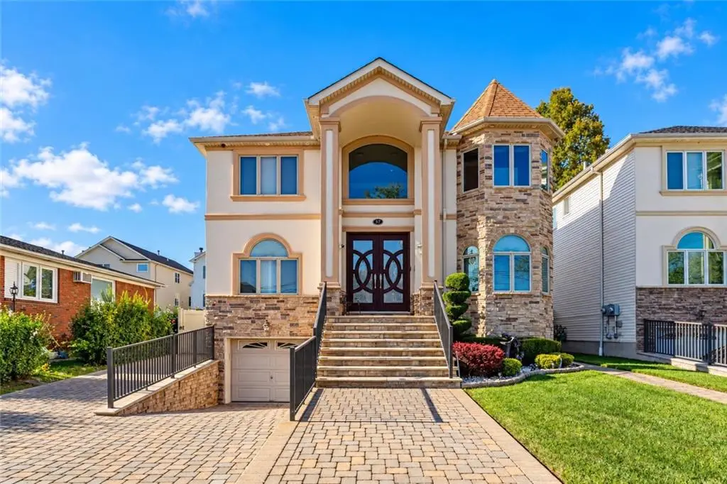 587 Ramona Avenue, Staten Island, NY 10309 - #1