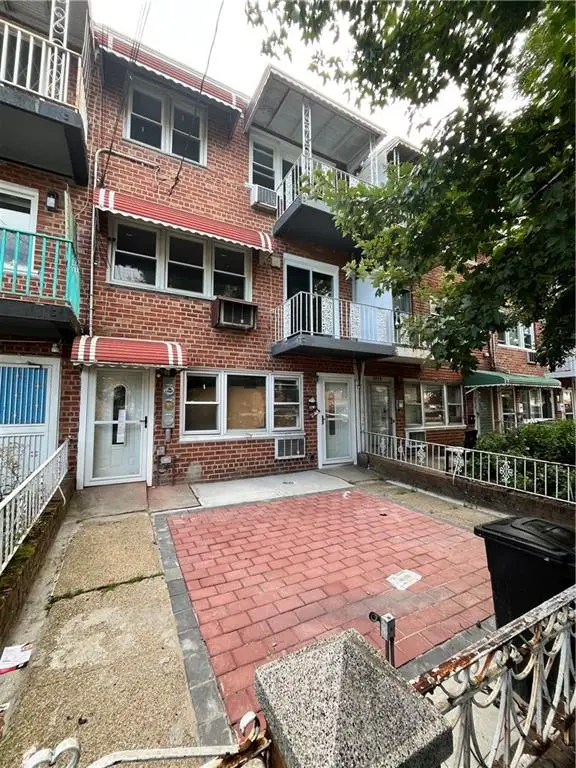 2080 East 55th Street, Brooklyn, NY 11234