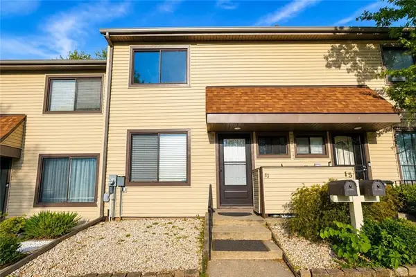 11 Azalea Court, Staten  Island, NY 10309